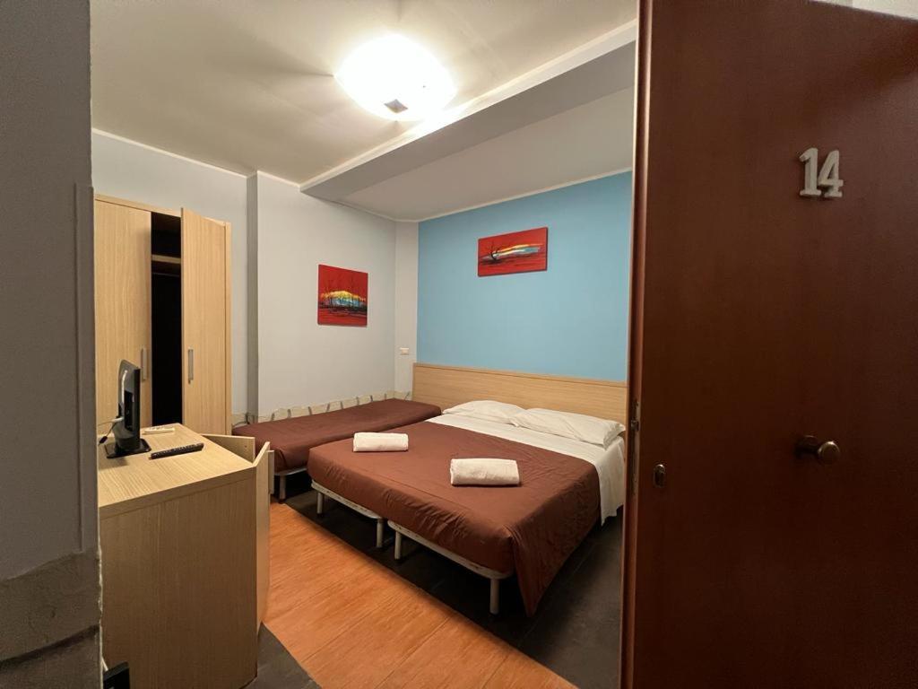 Kassiopea Aparthotel Giardini Naxos Exterior foto